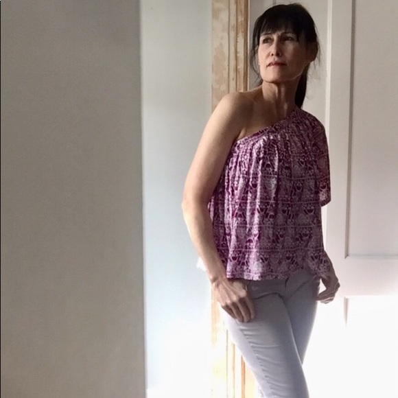 Free People one shoulder top - Picture 2 of 4